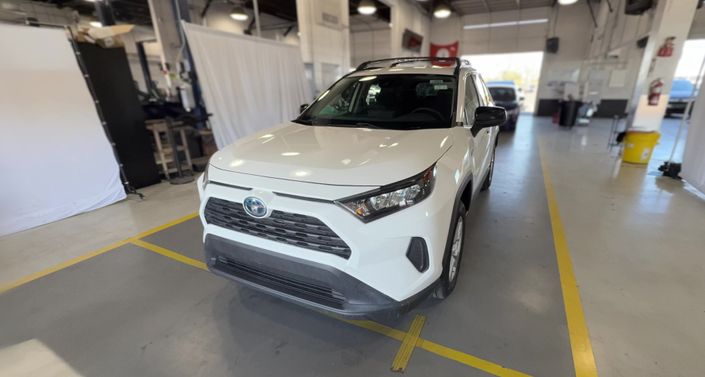 Thumbnail: 2019 Toyota RAV4 - 1