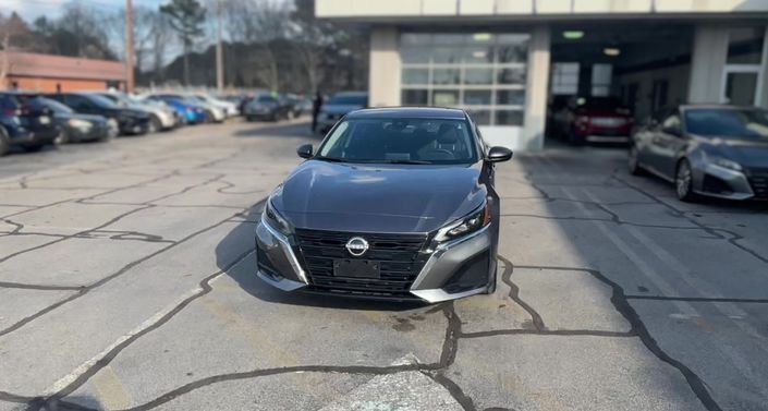 Thumbnail: 2025 Nissan Altima - 1