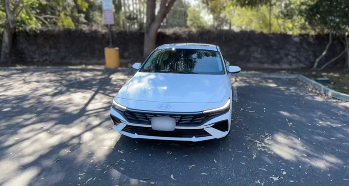 Thumbnail: 2025 Hyundai Elantra - 1