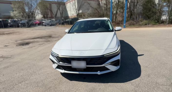 Thumbnail: 2025 Hyundai Elantra - 1