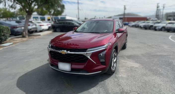 Thumbnail: 2025 Chevrolet Trax - 1