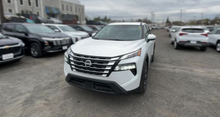 Thumbnail: 2025 Nissan Rogue - 1