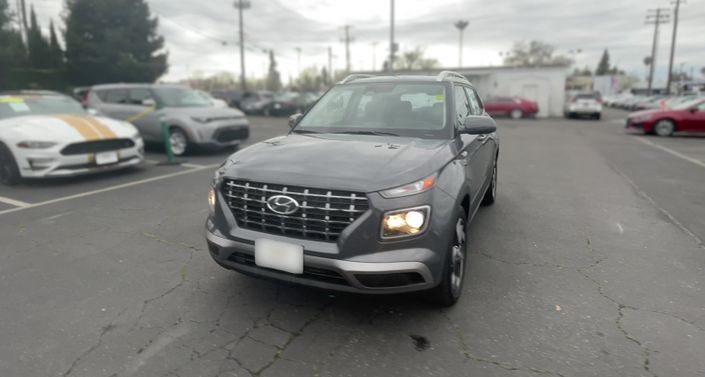 Thumbnail: 2025 Hyundai Venue - 1