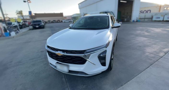 Thumbnail: 2025 Chevrolet Trax - 1