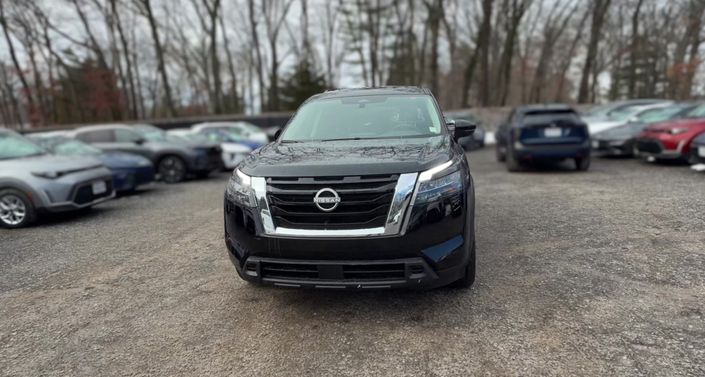 Thumbnail: 2025 Nissan Pathfinder - 1