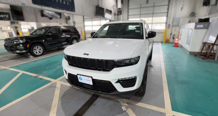 Thumbnail: 2023 Jeep Grand Cherokee - 1