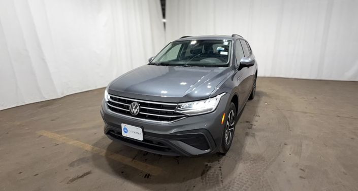 Thumbnail: 2023 Volkswagen Tiguan - 1