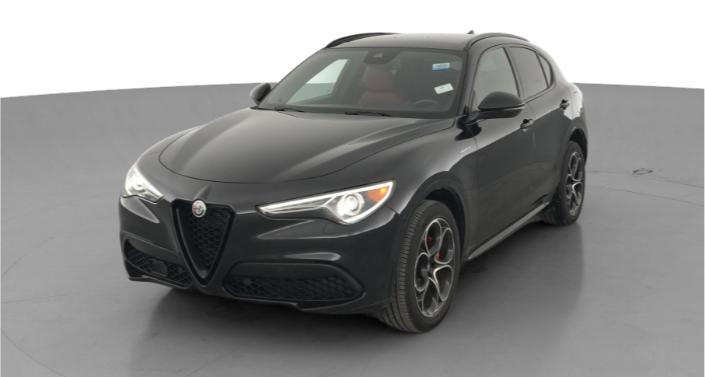 Thumbnail: 2023 Alfa Romeo Stelvio - 1