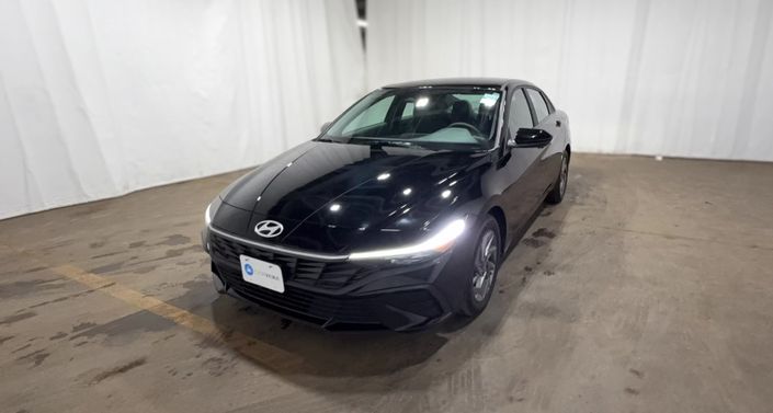 Thumbnail: 2024 Hyundai Elantra - 1