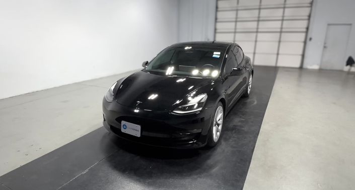 Thumbnail: 2022 Tesla Model 3 - 1