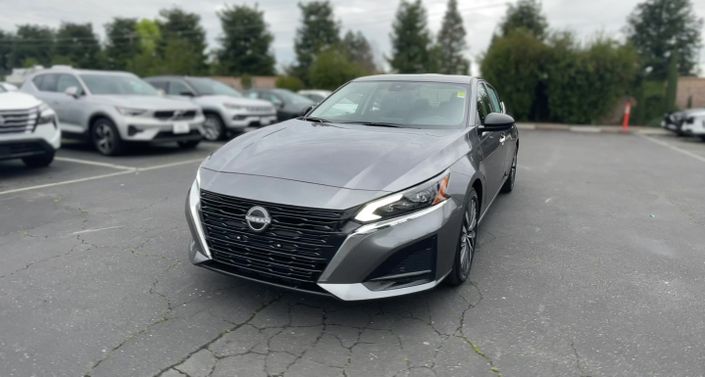 Thumbnail: 2025 Nissan Altima - 1