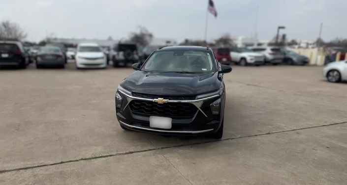 Thumbnail: 2025 Chevrolet Trax - 1