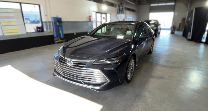 Thumbnail: 2019 Toyota Avalon - 1