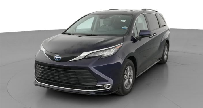 Thumbnail: 2023 Toyota Sienna - 1