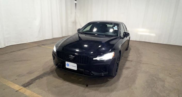 Thumbnail: 2025 Volvo S60 - 1