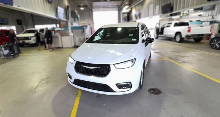 Thumbnail: 2024 Chrysler Pacifica - 1