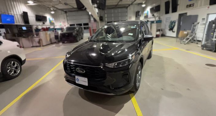 Thumbnail: 2025 Ford Escape - 1
