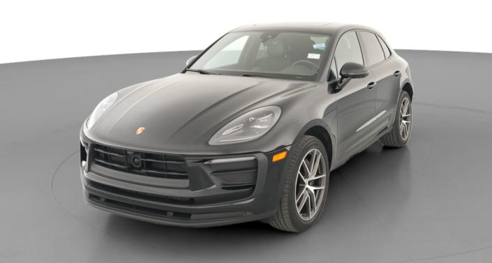 Thumbnail: 2022 Porsche Macan - 1