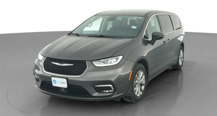 Thumbnail: 2023 Chrysler Pacifica - 1