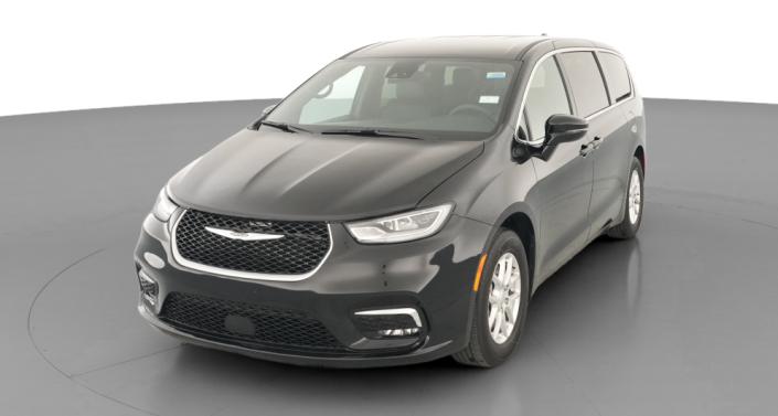 Thumbnail: 2025 Chrysler Pacifica - 1