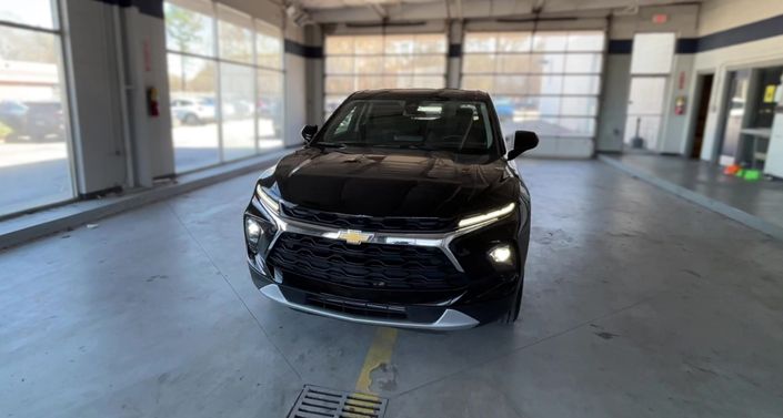 Thumbnail: 2025 Chevrolet Blazer - 1