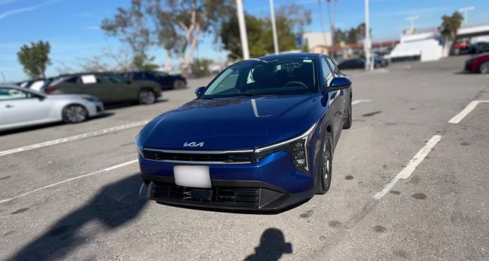 Thumbnail: 2025 Kia K4 - 1