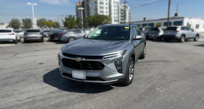 Thumbnail: 2025 Chevrolet Trax - 1