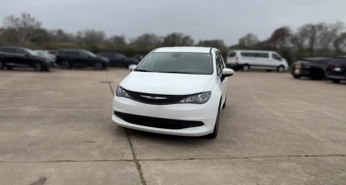 Thumbnail: 2023 Chrysler Voyager - 1