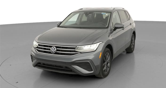 Thumbnail: 2023 Volkswagen Tiguan - 1