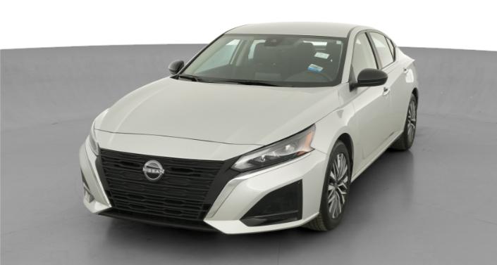 Thumbnail: 2025 Nissan Altima - 1