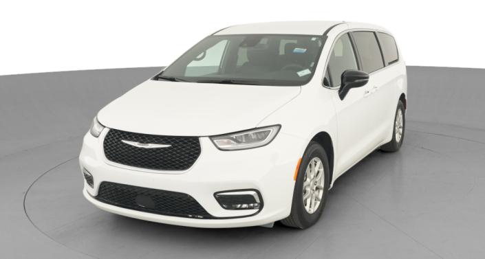 Thumbnail: 2025 Chrysler Pacifica - 1