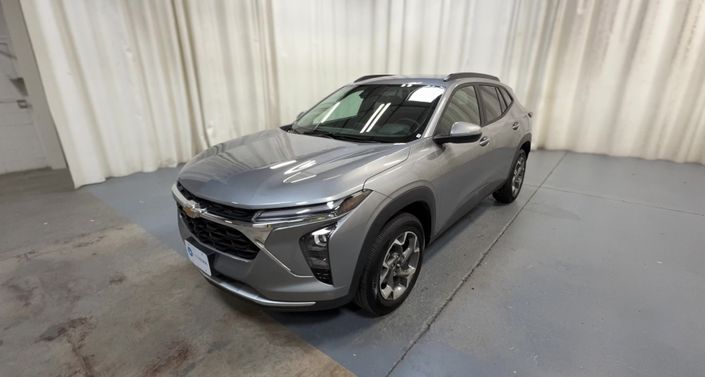 Thumbnail: 2025 Chevrolet Trax - 1