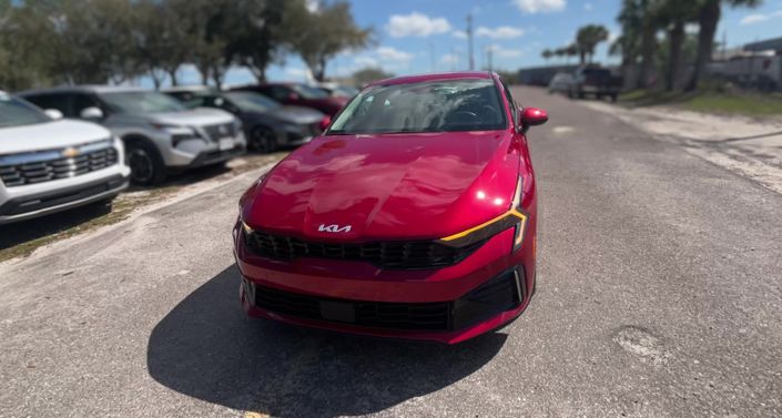 Thumbnail: 2025 Kia K5 - 1