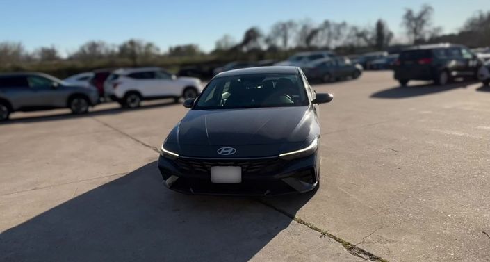 Thumbnail: 2025 Hyundai Elantra - 1