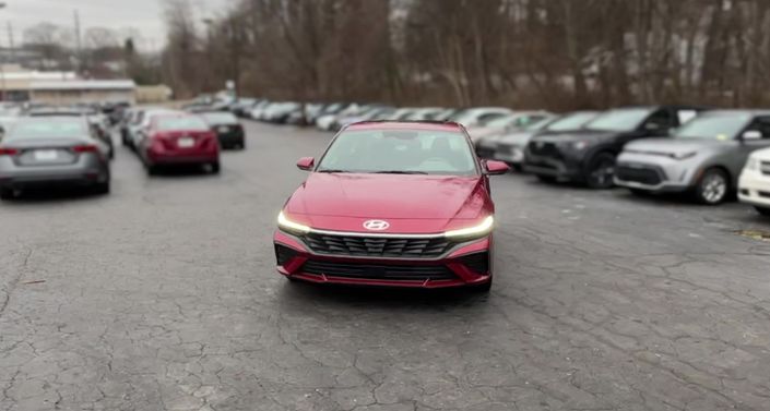 Thumbnail: 2025 Hyundai Elantra - 1