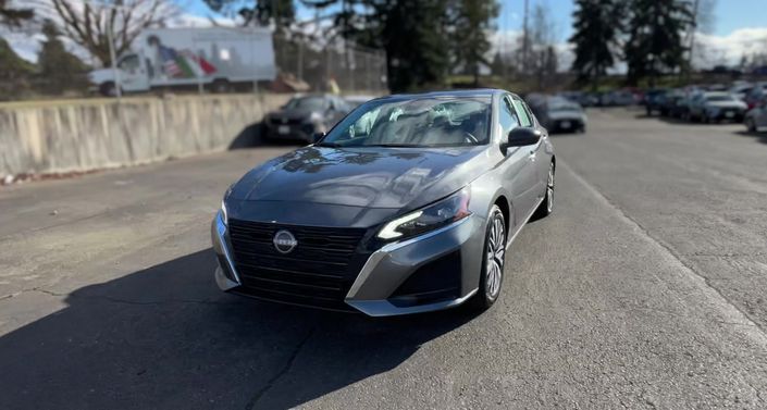 Thumbnail: 2025 Nissan Altima - 1