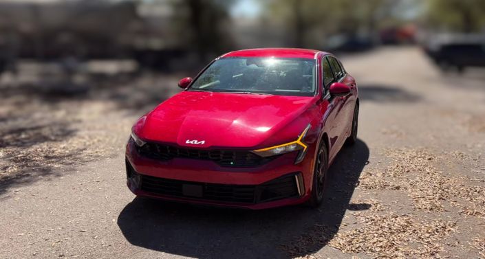 Thumbnail: 2025 Kia K5 - 1