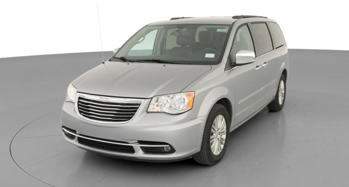 2015 Chrysler Town & Country Touring -
                  Hebron, OH