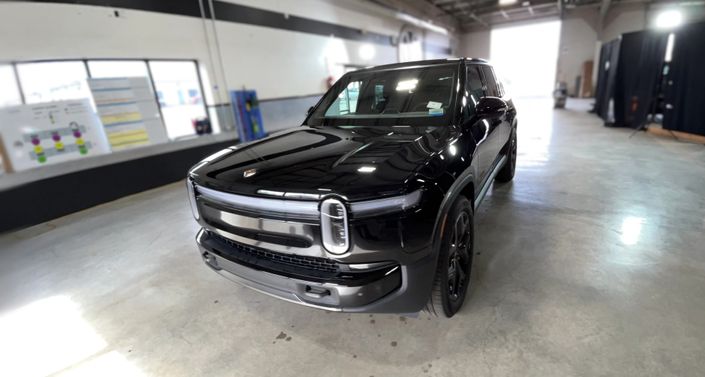 2025 Rivian R1S  -
                  Fairview, OR