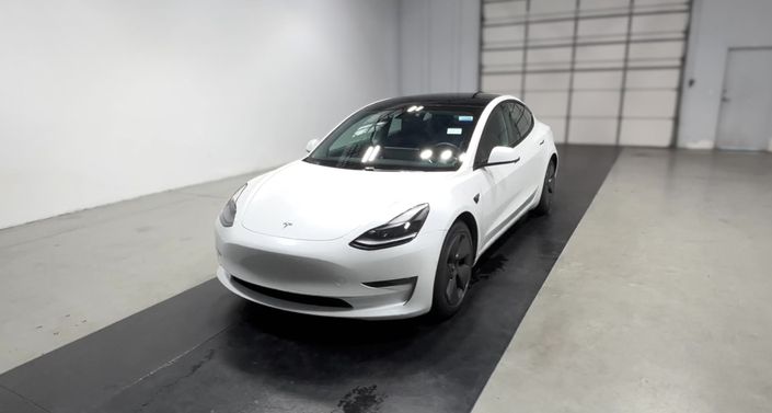Thumbnail: 2021 Tesla Model 3 - 1