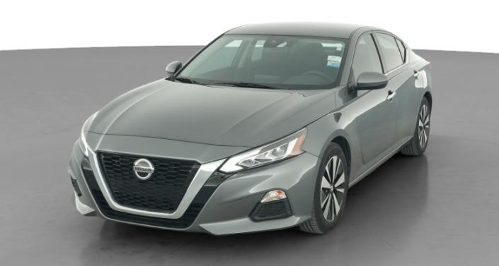 Thumbnail: 2022 Nissan Altima - 1