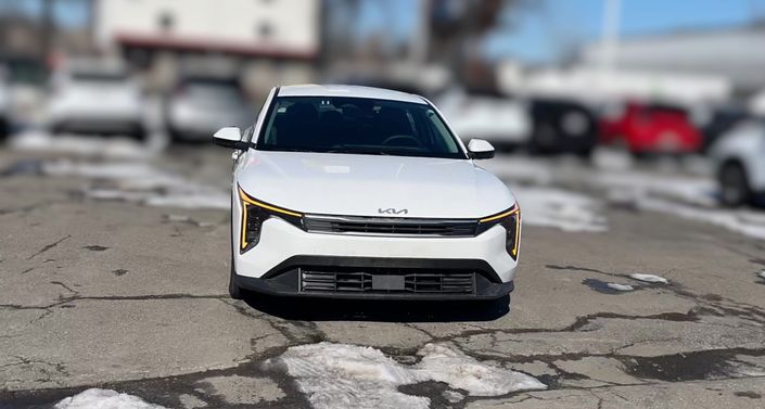 Thumbnail: 2025 Kia K4 - 1