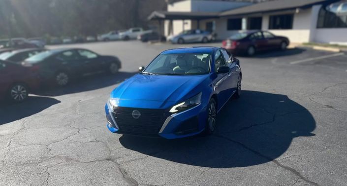 Thumbnail: 2025 Nissan Altima - 1