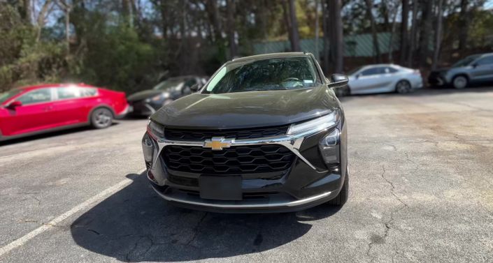 Thumbnail: 2025 Chevrolet Trax - 1