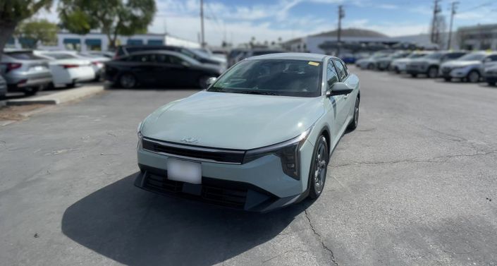 Thumbnail: 2025 Kia K4 - 1