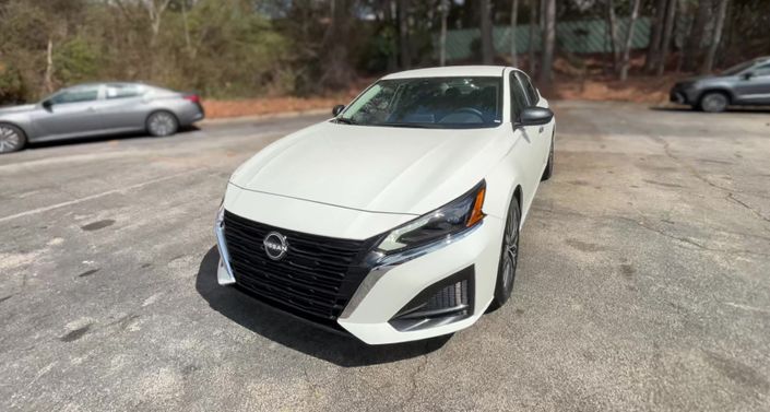 Thumbnail: 2025 Nissan Altima - 1