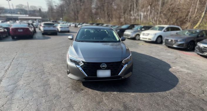 Thumbnail: 2025 Nissan Sentra - 1