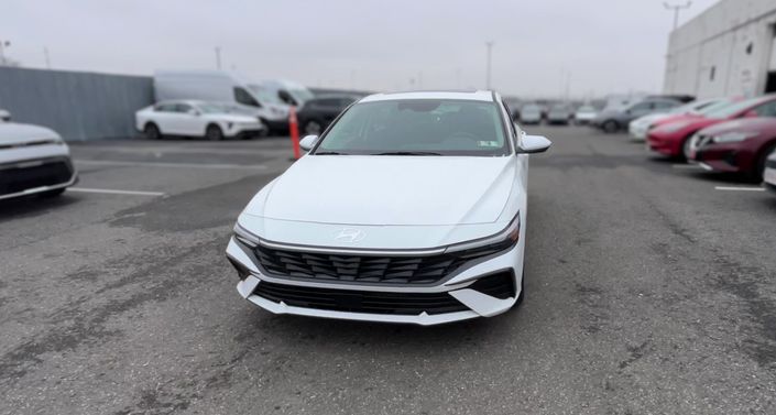 Thumbnail: 2025 Hyundai Elantra - 1