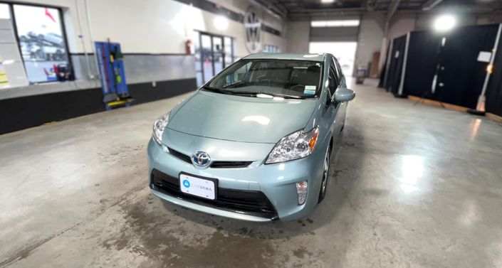 Thumbnail: 2015 Toyota Prius - 1