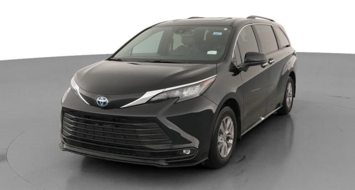 Thumbnail: 2025 Toyota Sienna - 1